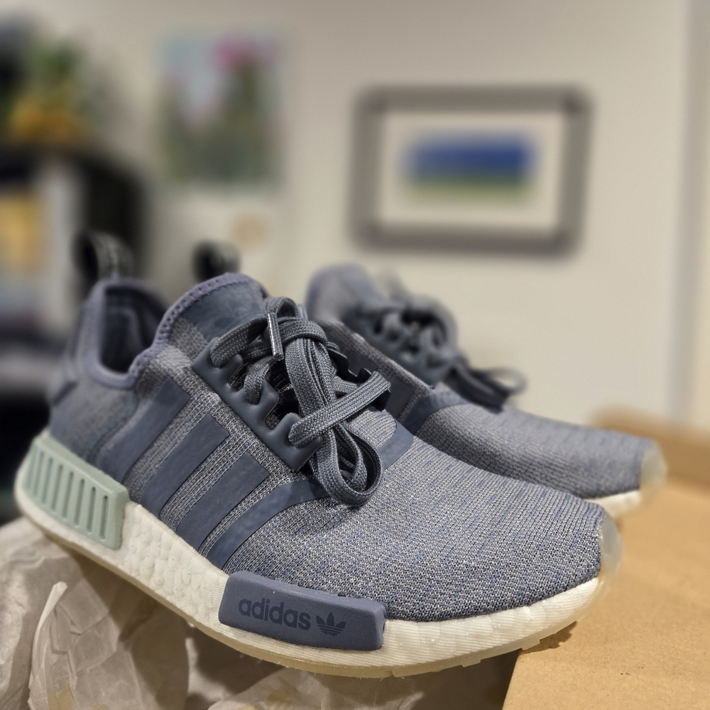 NWT Adidas NMD R1 Women 7.5